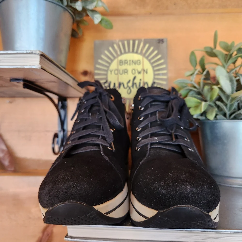 Carmela Love Leather Ankle Boot Black Platform Wedge Suede Sneaker Trainer Sz 40